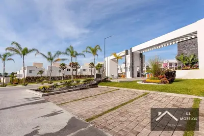 Jardín al aire libre en Hermoso departamento nuevo en Cascadas Cocoyoc