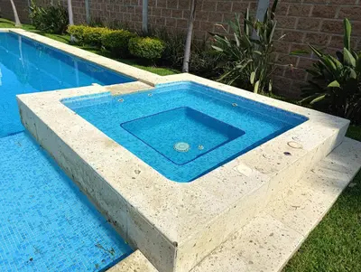 Piscina en o cerca de La Casa Blanca VIP