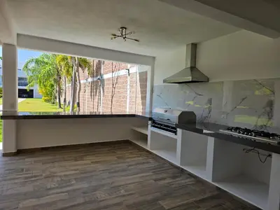 Una cocina o zona de cocina en La Casa Blanca VIP
