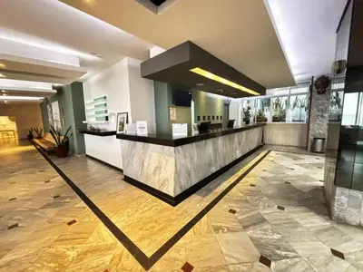 El vestíbulo o zona de recepción de Hotel Royalty