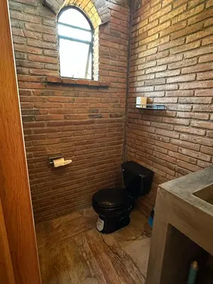Un baño de KAO Cabin