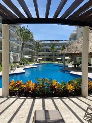 Piscina en o cerca de An incredible luxury apartment on the ground floor in Vidamar Residencial