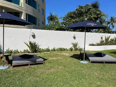 Jardín al aire libre en An incredible luxury apartment on the ground floor in Vidamar Residencial