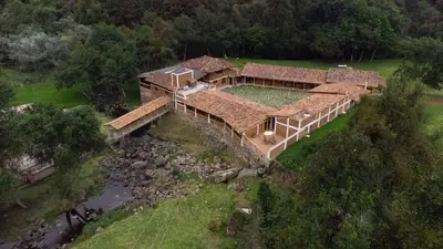 Piscina en o cerca de Rancho Campestre Virgen del Río