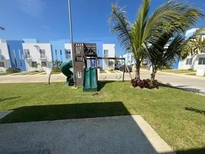Zona de juegos infantil en Casa Irlanda