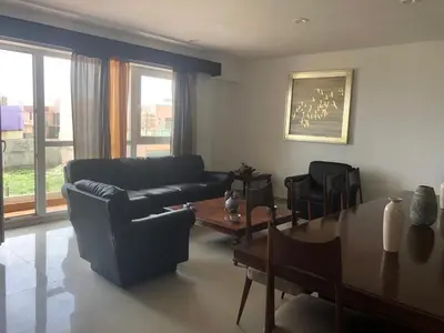 Zona de estar de Amplio Depto con excelente vista del malecon - 3 rec