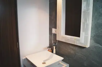 Un baño de Centro Expositor, Zona historica los Fuertes