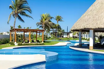 Piscina en o cerca de Escapada familiar, departamento para 8 con Club de Playa incluido