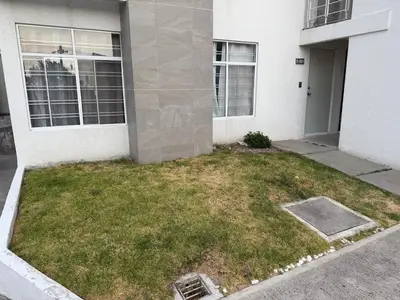 Jardín al aire libre en Departamento nuevo en Puebla