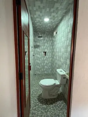 Un baño de La casa de los abuelos