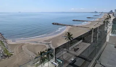 Plano de HABITACIÓN VIP BALCÓN VISTA AL MAR, Torres Palmas alberca Roof Top VIP