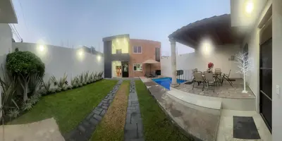 Jardín al aire libre en Casa universo