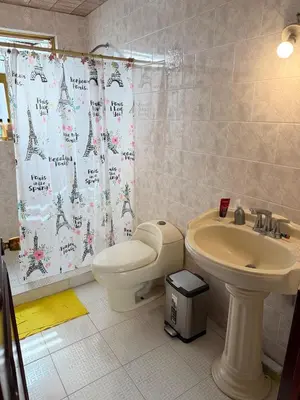 Un baño de Habitación Estadio GNP