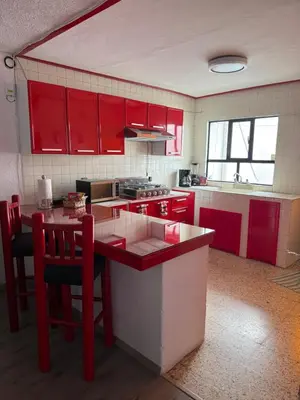 Una cocina o zona de cocina en Casa amplia, cómoda y céntrica