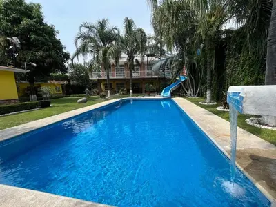 Piscina en o cerca de Quinta Privada 24p Alberca, Tobogán y Jacuzzi