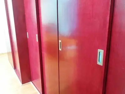Plano de Amplio departamento