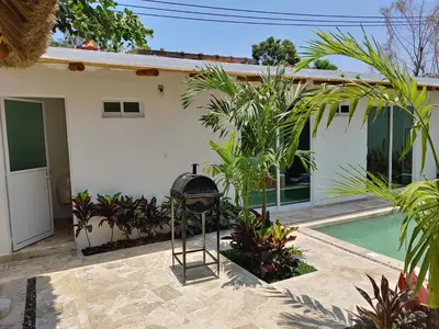 Jardín al aire libre en Villa Icacos Coco Haramara Acapulco Guerrero
