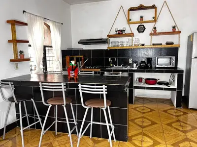 Una cocina o zona de cocina en guiba casa en Puerto Escondido