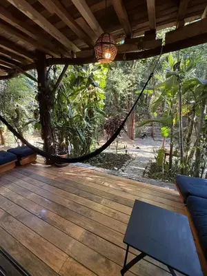 Jardín al aire libre en Green oasis across from the main street