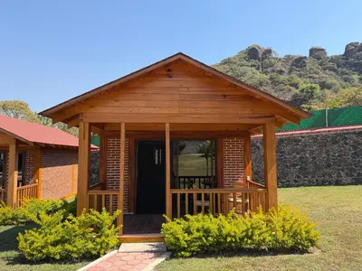 Edificio en el que se encuentra el camping