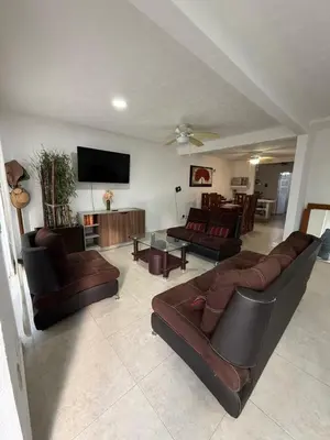 Una televisión o centro de entretenimiento en Condominio Casa, Puente del Mar, Casa Privada