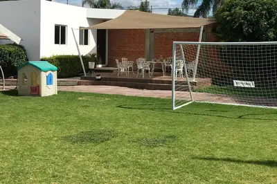 Zona de juegos infantil en La casa flores