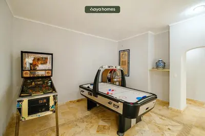 Sala de juegos en Amazing House -Private Pool - Tennis - Paddle Cour