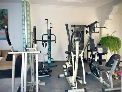 Gimnasio o instalaciones de fitness de FQ Chalets for 34 people in Costa de Oro