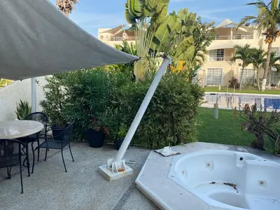 Piscina en o cerca de Amplia Casa Acapulco Punta Diamante