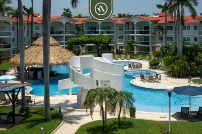 Piscina en o cerca de 2BR Condo in Acapulco with Private Patio - Pool