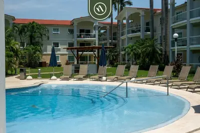 Piscina en o cerca de 2BR Condo in Acapulco with Private Patio - Pool