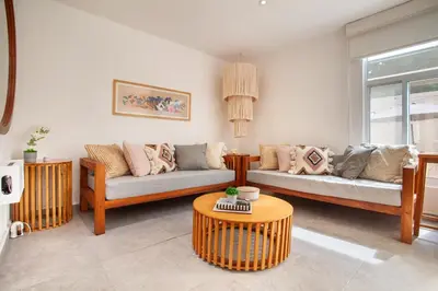 Zona de estar de Comfortable villa in Diamante with private Jacuzzi