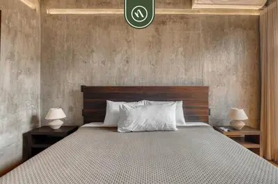 Cama o camas de una habitación en Luxury 1 BR Condo in Downtown - AC - Peaceful
