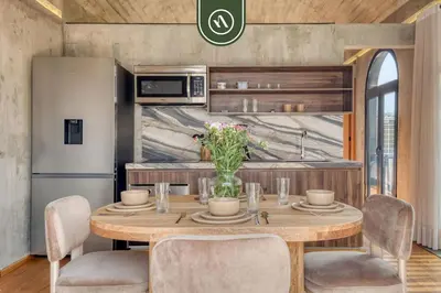 Plano de Luxury 1 BR Condo in Downtown - AC - Peaceful