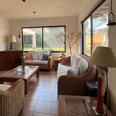 Zona de estar de Azalea Paradise - Heated Pool & Garden