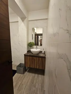 Un baño de Lujoso departamento a una cuadra de la playa