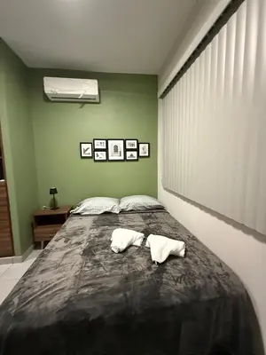 Cama o camas de una habitación en Beautiful Downtown Suite 04