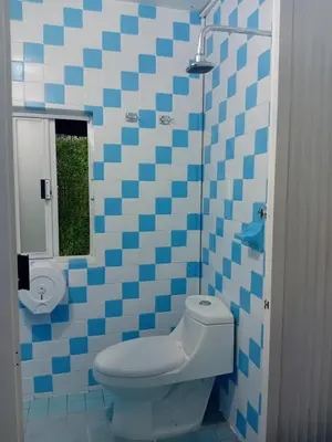 Un baño de Tranquilo y familiar