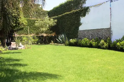 Jardín al aire libre en Hotel Vitorina