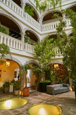 Jardín al aire libre en Casona de los Sapos Hotel Boutique