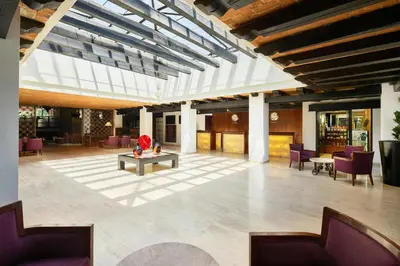 Zona de estar de Marriott Puebla Hotel Meson del Angel