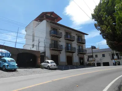 Edificio en el que se encuentra el albergue