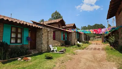 Jardín al aire libre en Luchita Mia Eco Cabañas Boutique