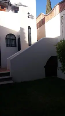 Edificio en el que se encuentra el albergue