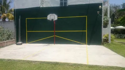Instalaciones para jugar a tenis o squash en Quinta Belu Oaxtepec o alrededores