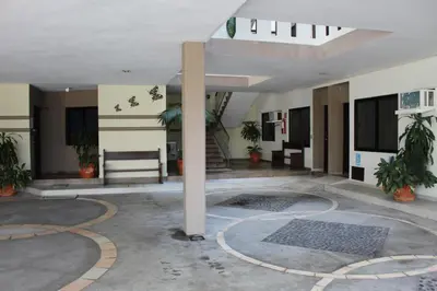 Plano de Invernadero Inn