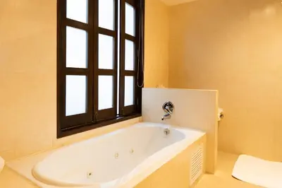 Un baño de Ébano by PB