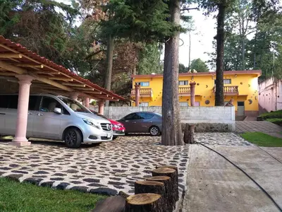 Edificio en el que se encuentra el lodge
