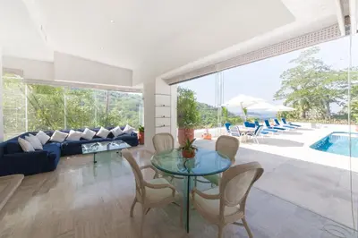 Piscina en o cerca de Exclusiva Villa Lontananza en Las Brisas, Acapulco