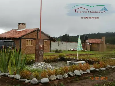 Jardín al aire libre en Cabanas Sierra Nublada